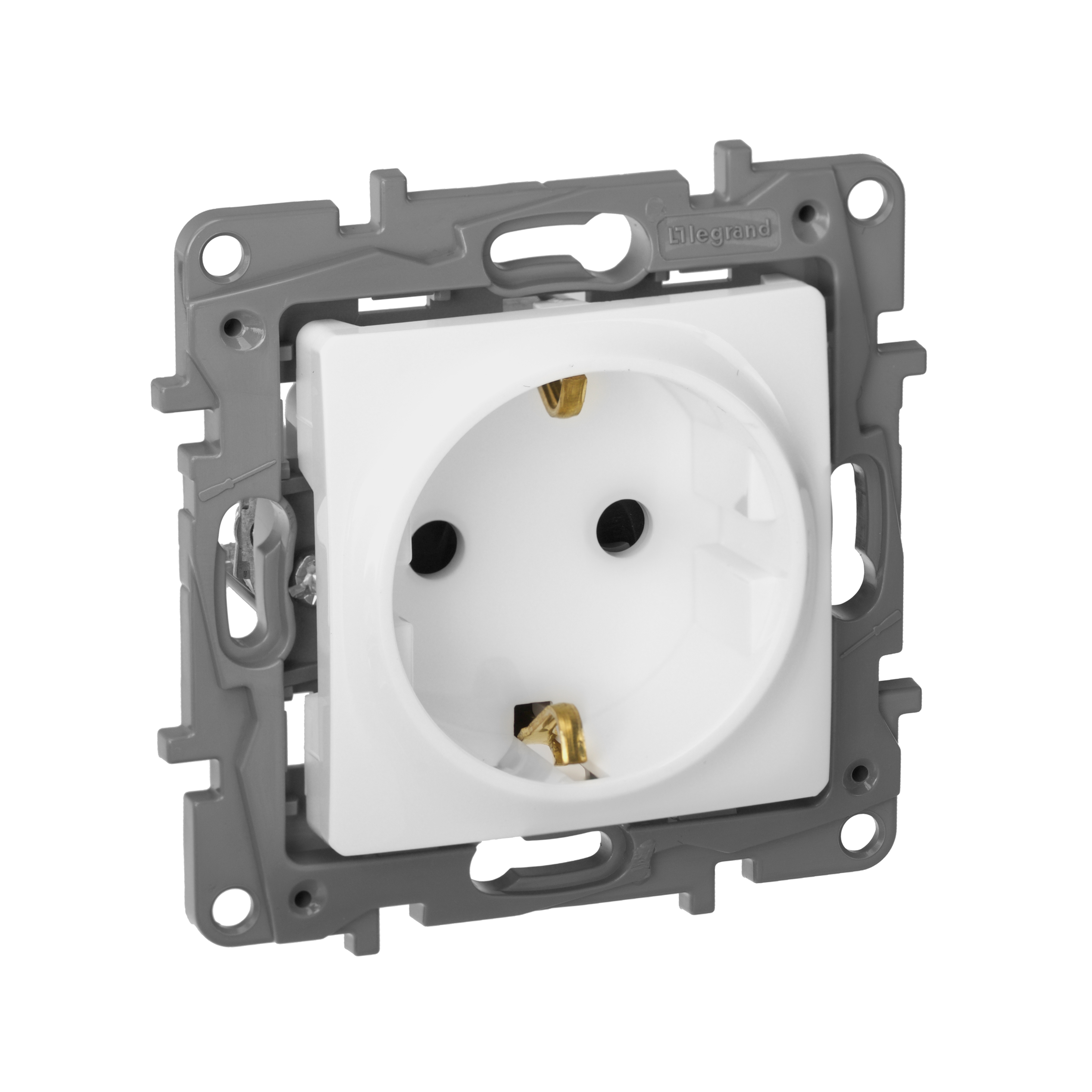 ETIKA Розетка с заземлением со шторками белая